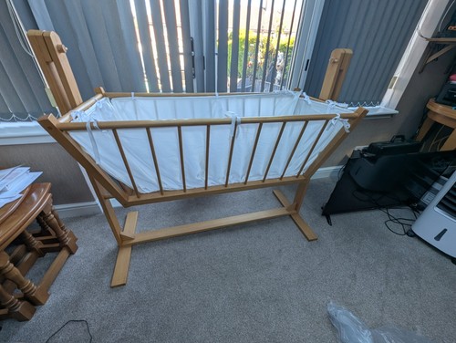 Gentle swinging crib - swinging, –