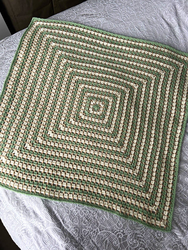 Crochet baby blanket - ,